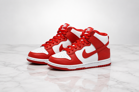 Editorial Nike Dunk High sneaker image