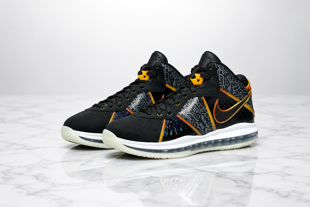 Editorial Nike LeBron VIII Space Jam sneaker image